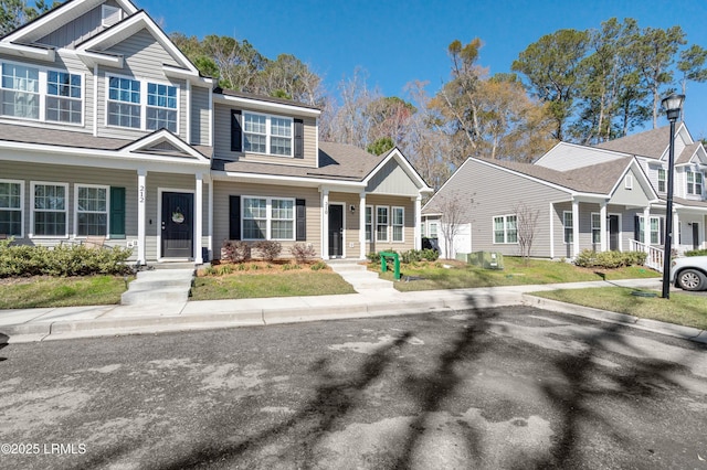 view of front of property featuring a residential view