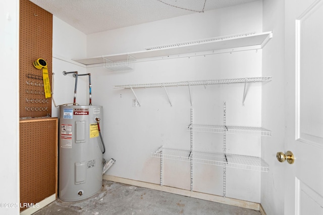4 Moultrie Ct, Beaufort, SC 29907 - utility room with electric water heater