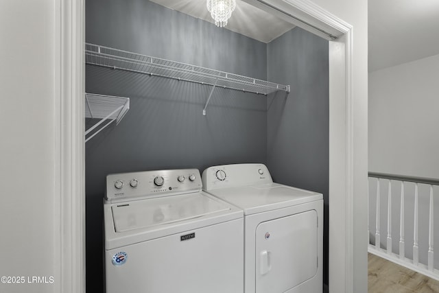 269 Ceasar Pl, Hilton Head Island, SC 29926 - laundry area featuring independent washer and dryer and light wood-type flooring