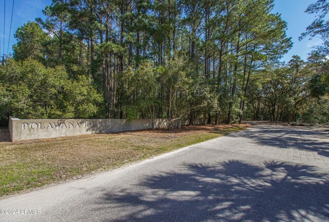 Listing photo 2 for 58 Old Smugglers Wharf Rd, Saint Helena Island SC 29920