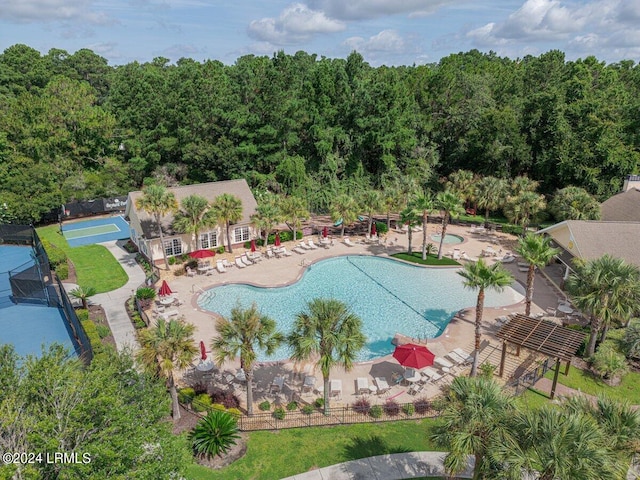 view of pool featuring a pergola and a patio area