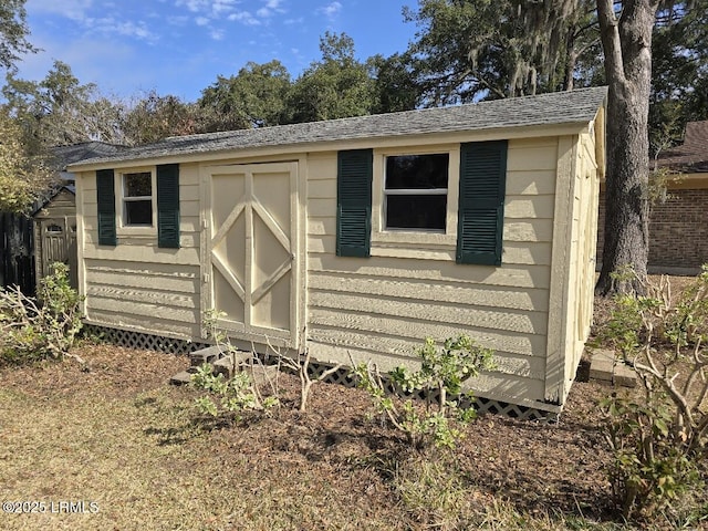 view of outdoor structure