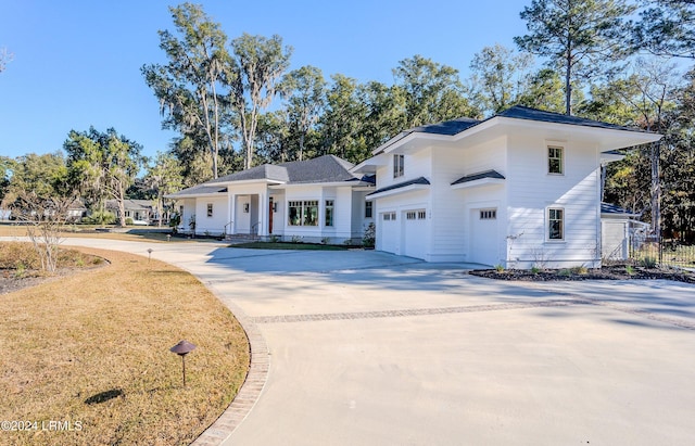 view of front of house featuring a garage