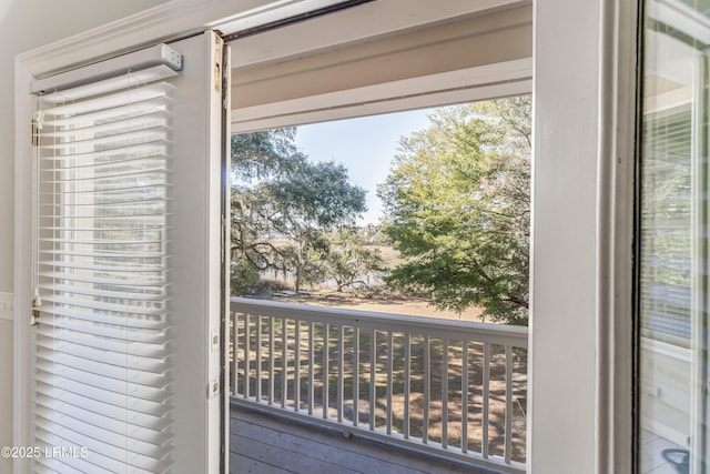 77 Tuscarora Ave, Beaufort, SC 29907 - view of entryway