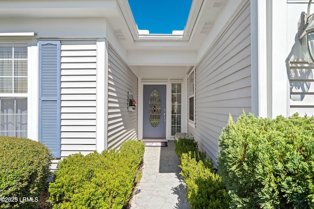 view of exterior entry