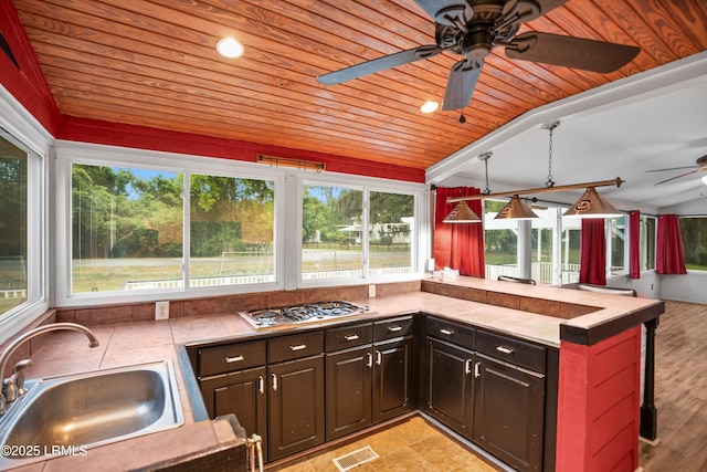 6050 Vaux Rd, Beaufort, SC 29906