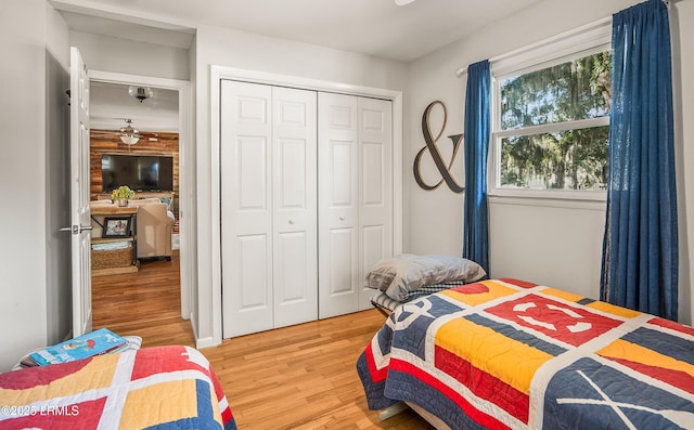 701 Battery Creek Rd, Beaufort, SC 29902 - bedroom with light wood-type flooring and a closet