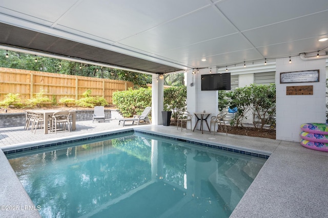 123 Sandcastle Ct, Hilton Head Island, SC 29928 - swimming pool with a patio and outdoor dining space