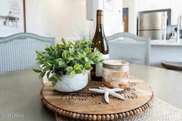 details featuring freestanding refrigerator