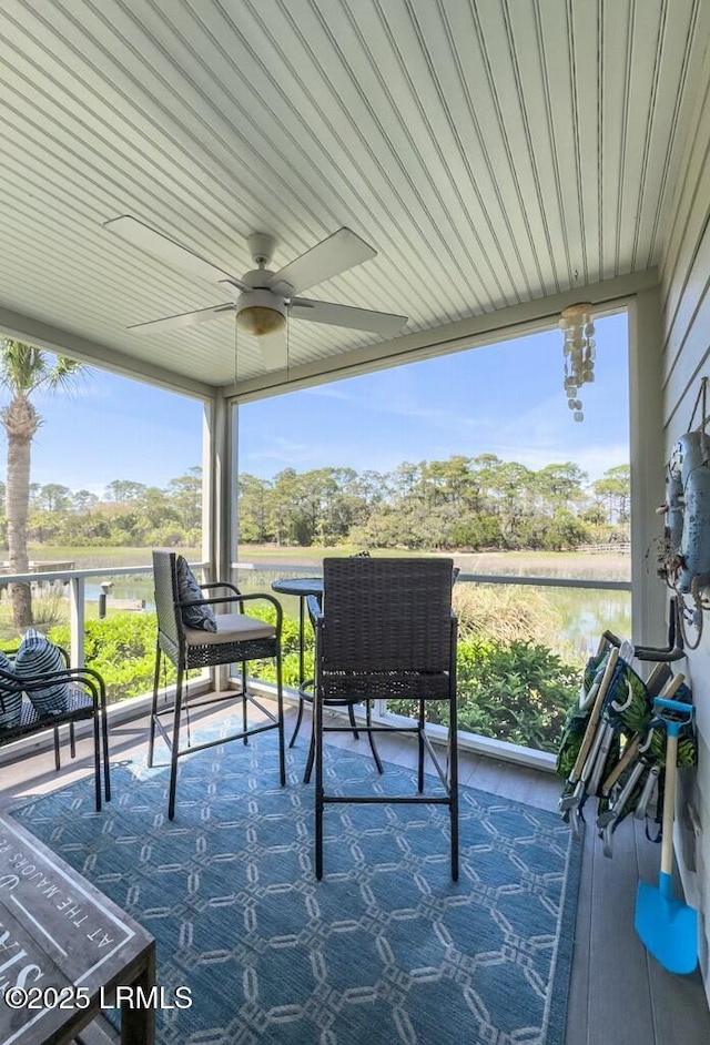view of patio with a ceiling fan