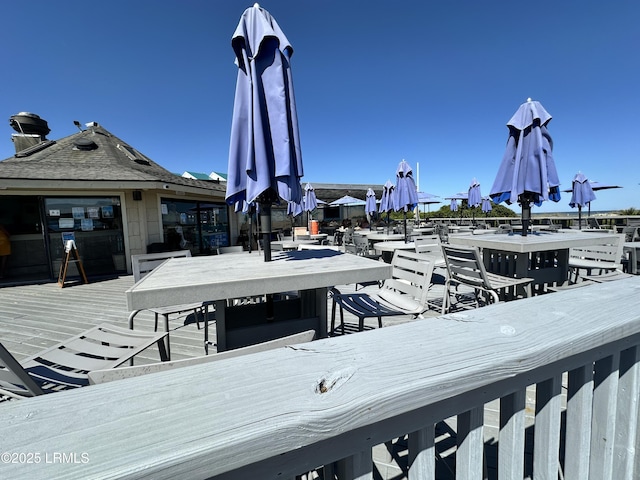 40 Folly Field Rd Unit G1, Hilton Head Island, SC 29928 - deck featuring outdoor dining area