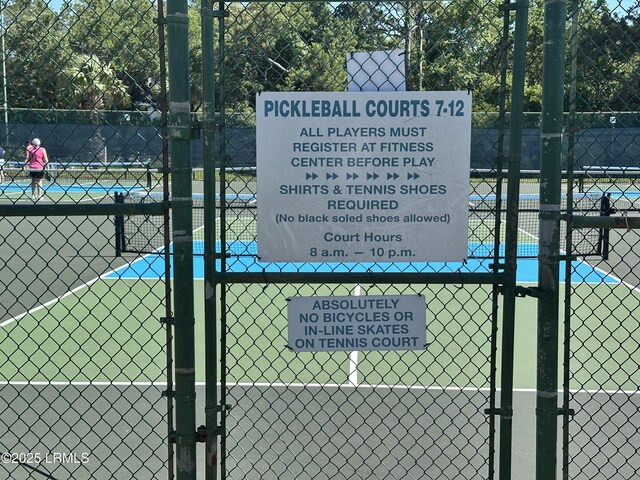 40 Folly Field Rd Unit G1, Hilton Head Island, SC 29928 - view of tennis court