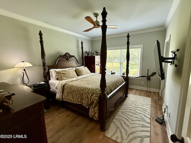 189 Deloss Point Rd, Ridgeland, SC 29936 - bedroom featuring wood finished floors, crown molding, and a ceiling fan