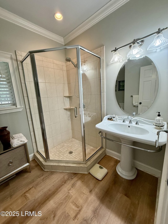189 Deloss Point Rd, Ridgeland, SC 29936 - full bathroom with wood finished floors, crown molding, a stall shower, and recessed lighting