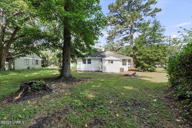 1730 Battery Park Dr, Port Royal, SC 29935 - view of grassy yard
