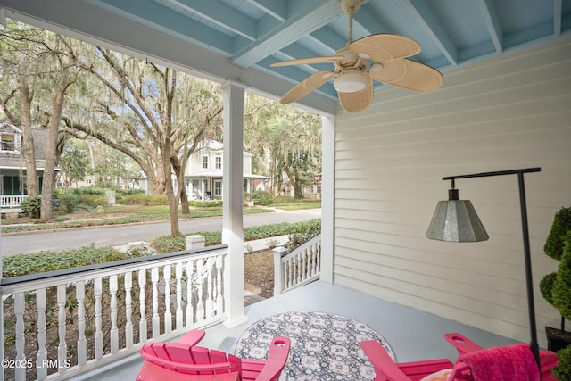 view of patio featuring covered porch and ceiling fan