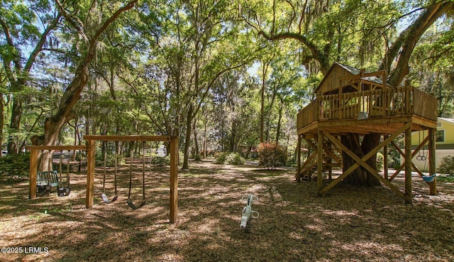 view of yard featuring a playground