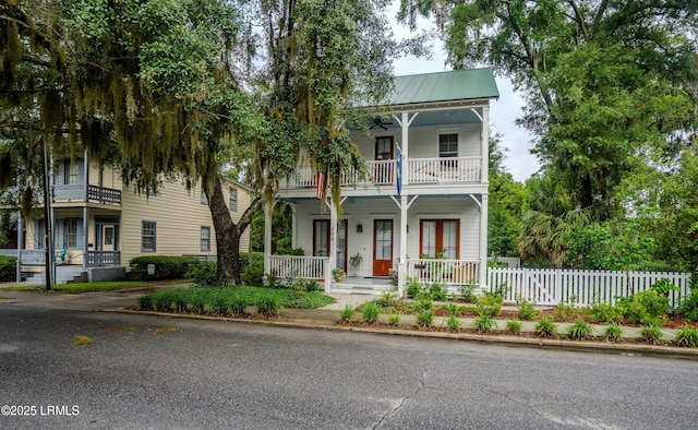 808 Charles St, Beaufort, SC 29902 - photo 1