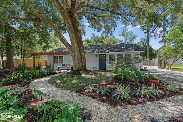 602 Huguenin Dr, Beaufort, SC 29902 - view of front of house