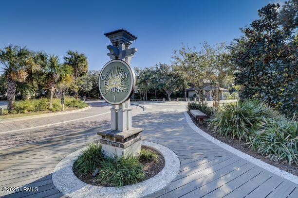 15 S Forest Beach Dr Unit 1D, Hilton Head Island, SC 29928 - view of home's community