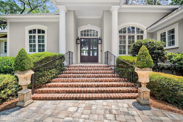 71 Peninsula Dr, Hilton Head Island, SC 29926 - doorway to property with stucco siding
