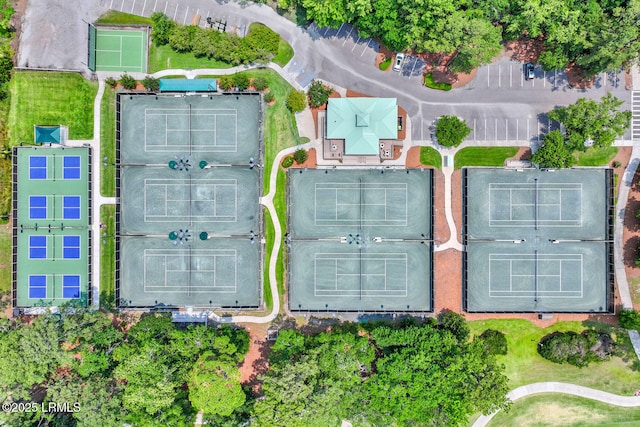 71 Peninsula Dr, Hilton Head Island, SC 29926 - aerial view of property and surrounding area