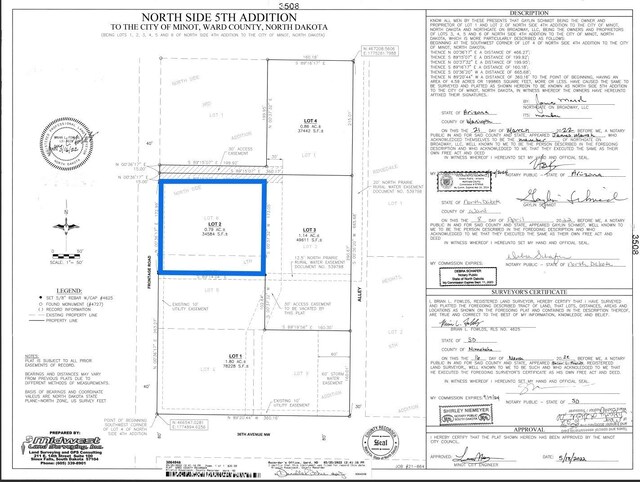 3630 N Broadway, Minot, ND 58703