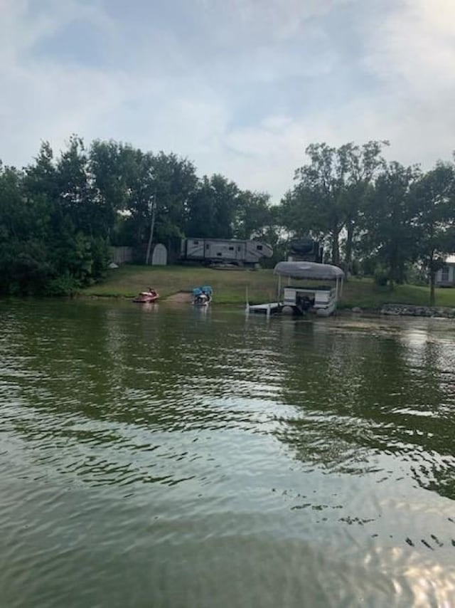 178 Castleman Ln, Lake Metigoshe, ND 58318