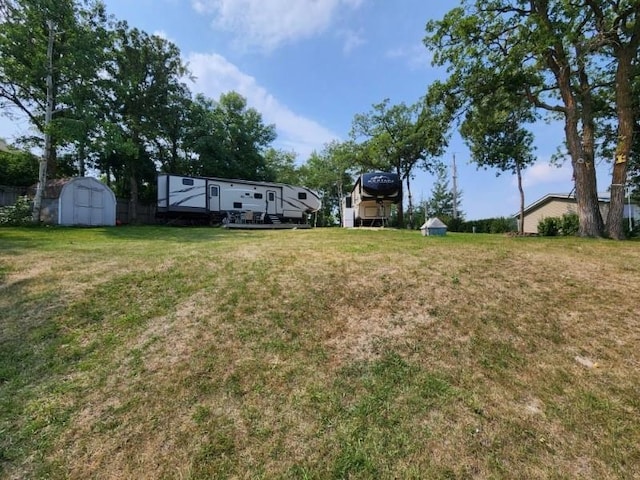 178 Castleman Ln, Lake Metigoshe, ND 58318