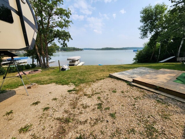 178 Castleman Ln, Lake Metigoshe, ND 58318