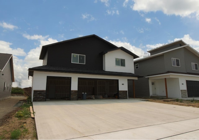 view of front of home featuring a garage