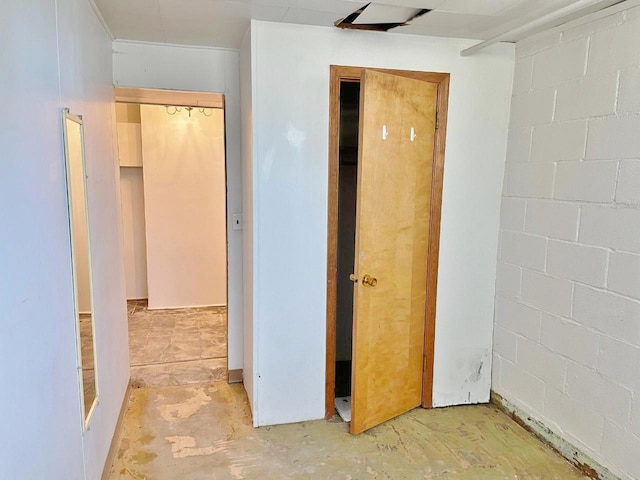 interior space featuring concrete flooring