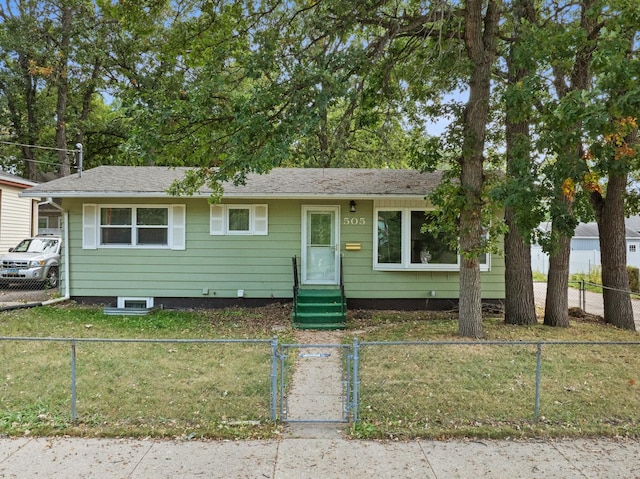 view of front of property with a front lawn