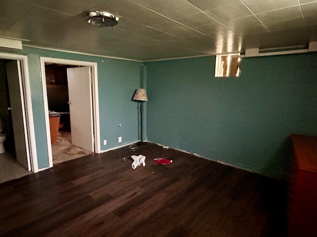 empty room featuring hardwood / wood-style flooring