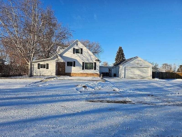 view of front of house featuring a garage