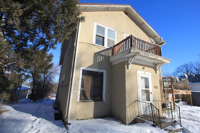 Listing photo 2 for 715 Valley St, Minot ND 58701