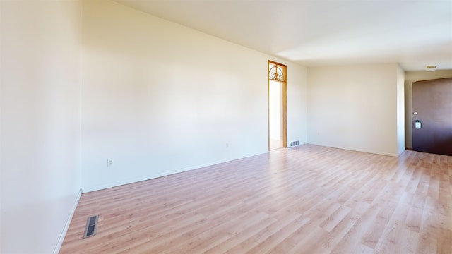 empty room featuring light hardwood / wood-style flooring