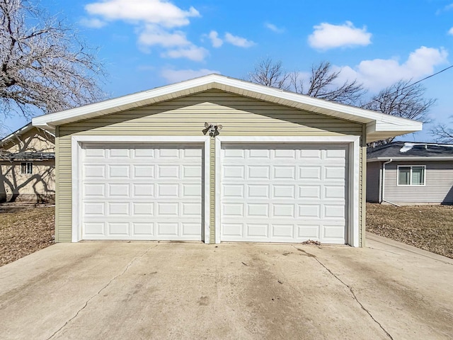 view of detached garage