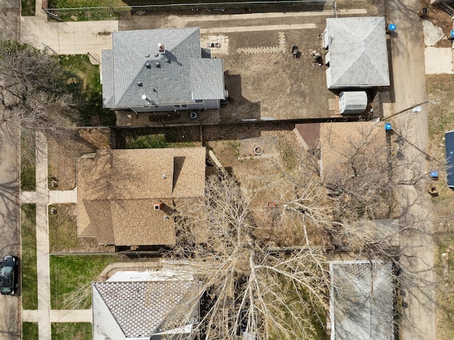 106 8th St, Minot, ND 58701 - bird's eye view