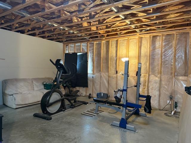 38 Mulberry Loop, Minot, ND 58703 - view of workout room