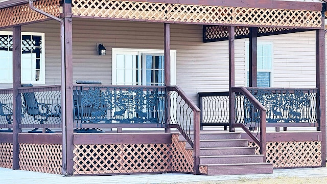 501 SW 135th Ave, Minot, ND 58701 - deck with covered porch