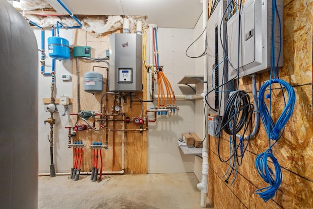 1504 Valley Bluffs Dr, Minot, ND 58701 - utilities featuring water heater and electric panel