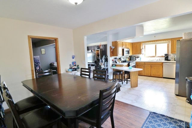 306 Davis St, Burlington, ND 58722 - dining space featuring light floors