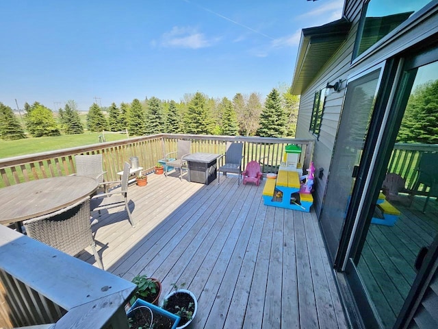 1007 5th St, Rugby, ND 58368 - view of deck