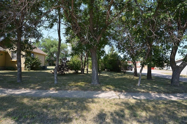 524 4th St, Stanley, ND 58784
