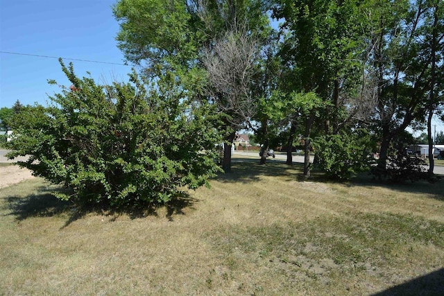 524 4th St, Stanley, ND 58784
