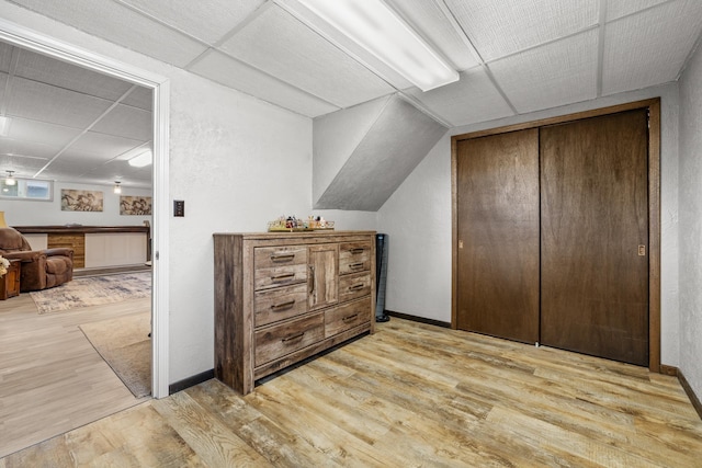 1213 Sunset Blvd, Minot, ND 58703 - bonus room featuring light wood-type flooring and baseboards