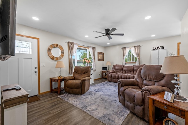 1213 Sunset Blvd, Minot, ND 58703 - living room featuring wood finished floors, ceiling fan, recessed lighting, and baseboards