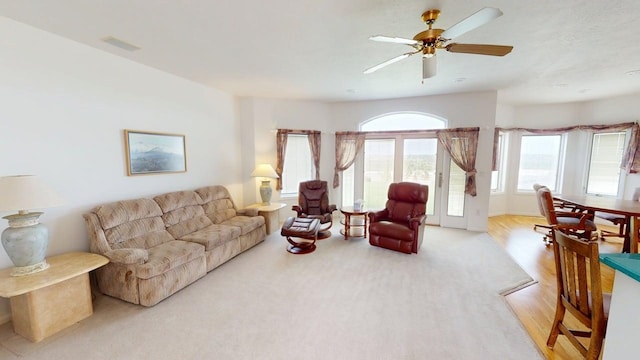 2700 18th Ave, Minot, ND 58701 - living area featuring light wood-type flooring and a ceiling fan