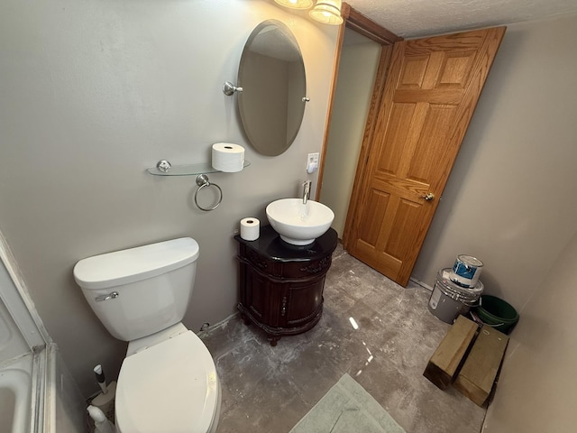 619 25th Ave, Minot, ND 58703 - full bath featuring vanity, toilet, and a bathtub